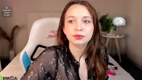 Sofia Gaze online show from 06.21.26