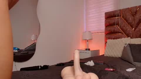 sofia gomes online show from 07.28.26