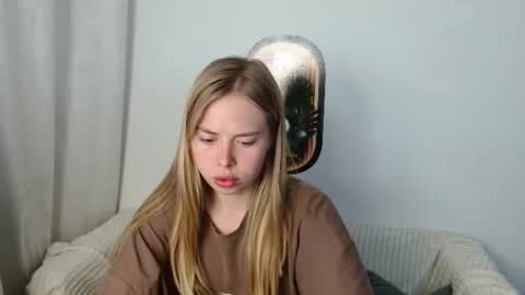 Sofia here online show from 06.23.26