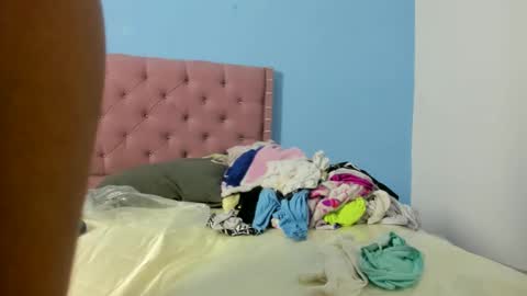 Snapshot of sofia_hot80 chatting on 12.10.24 sofia_hot80 online show from 12.10.24