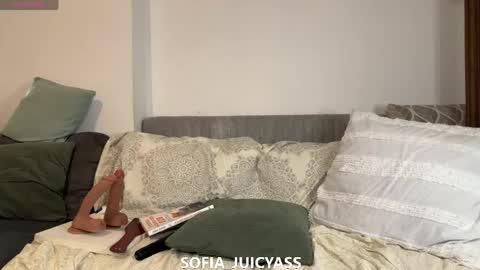 Snapshot of sofia_juicyass chatting on 04.23.26 sofia_juicyass online show from 04.23.26