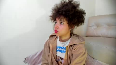 Snapshot of sofia_kay_ chatting on 05.31.26 S O F I A online show from 05.31.26