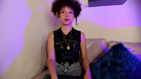 Snapshot of sofia_kay_ chatting on 06.09.26 S O F I A online show from 06.09.26