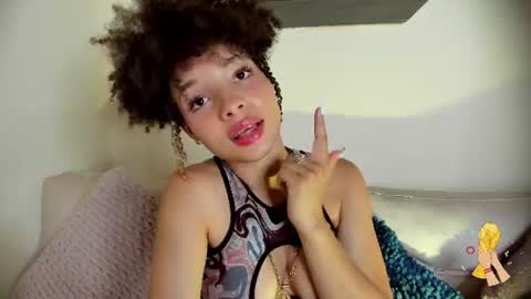 Snapshot of sofia_kay_ chatting on 06.23.26 S O F I A online show from 06.23.26