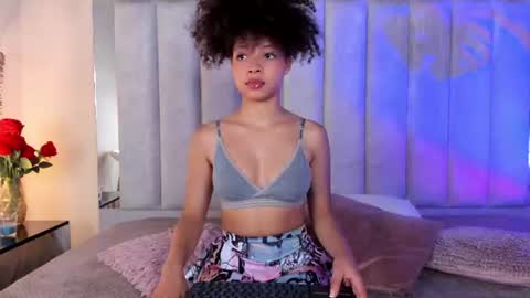 Snapshot of sofia_kay_ chatting on 07.16.26 S O F I A online show from 07.16.26