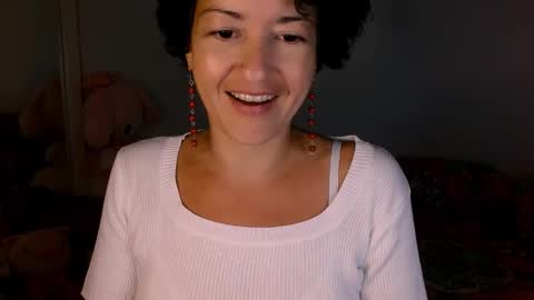 Snapshot of sofia_mark20 chatting on 11.29.25 Sofia online show from 11.29.25