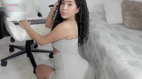 Snapshot of sofia_mendez01 chatting on 01.10.25 SofiONLYFANS sofia storm online show from 01.10.25