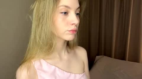Sofia online show from 04.28.26