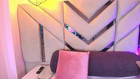   online show from 06.01.26
