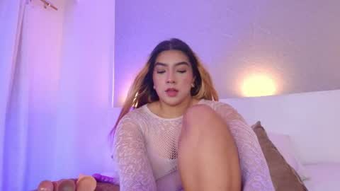 Snapshot of sofia_scarlet1 chatting on 06.02.26 Sofa online show from 06.02.26