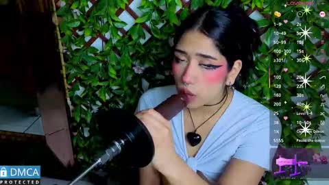 Sofia Sstone online show from 03.04.26