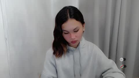 sofia_sweetheart18 online show from 11.29.25