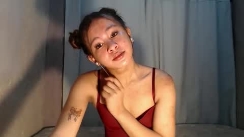sofia_sweetheart18 online show from 05.15.26