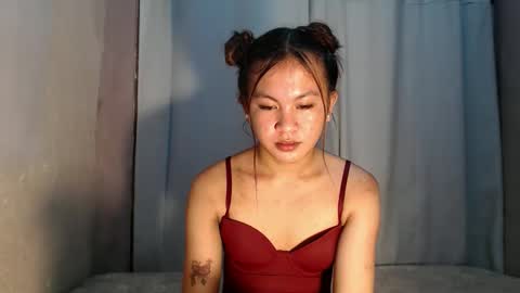 sofia_sweetheart18 online show from 05.16.26