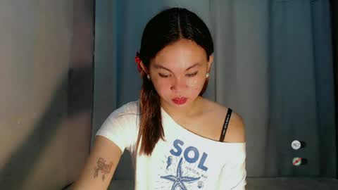 sofia_sweetheart18 online show from 06.11.26
