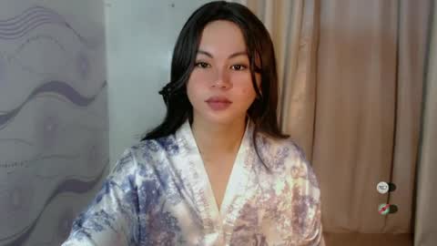 sofia_sweetheart18 online show from 07.06.26