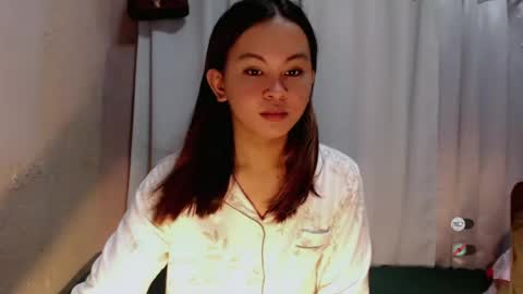 sofia_sweetheart18 online show from 07.29.26