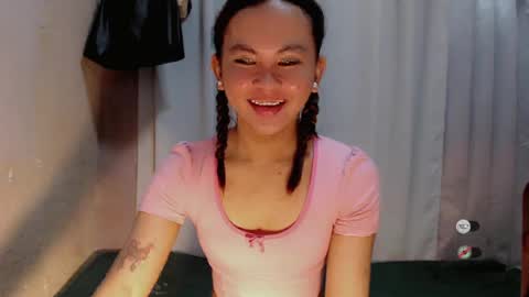 sofia_sweetheart18 online show from 08.01.26