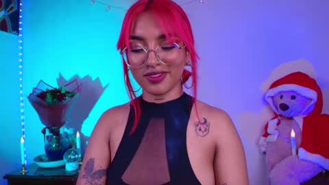 Sofia online show from 12.12.24