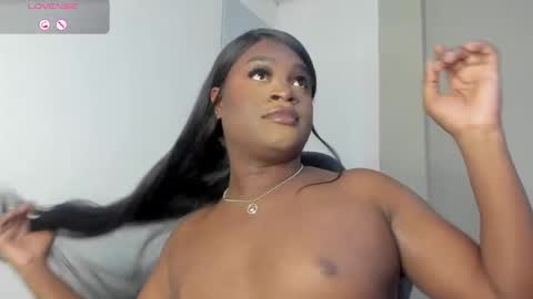 Snapshot of sofiabrouw chatting on 02.10.26 Sofia online show from 02.10.26