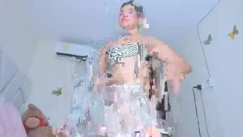 sofiacastillo01 online show from 04.25.26