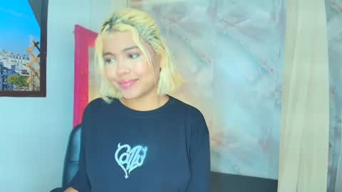 sofiacastillo01 online show from 07.07.26