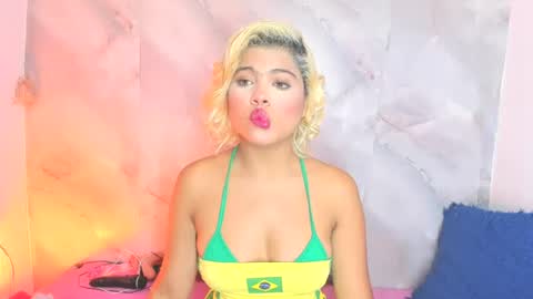 sofiacastillo01 online show from 07.31.26