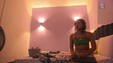 Sofia online show from 01.05.25