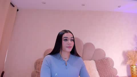 Snapshot of sofiagomez_1 chatting on 07.12.26 SOFI online show from 07.12.26