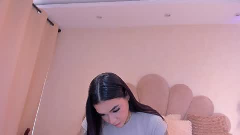 Snapshot of sofiagomez_1 chatting on 08.01.26 SOFI online show from 08.01.26
