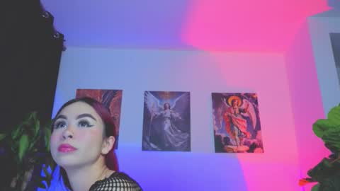 Sofia  online show from 12.21.25