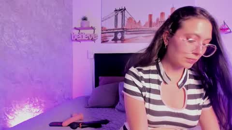 sofialujan_ online show from 03.24.26