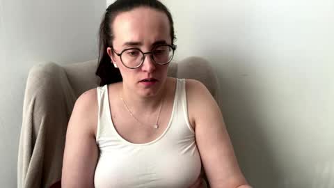 Snapshot of sofianicegirl chatting on 05.04.26 Sofia online show from 05.04.26