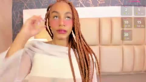 Snapshot of sofiastanley chatting on 07.14.26 Sofia Stanley online show from 07.14.26