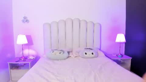 sofiebunnie online show from 06.17.26