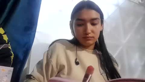 sofii_cute01 online show from 02.21.25