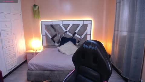 sofii_cute01 online show from 03.06.25