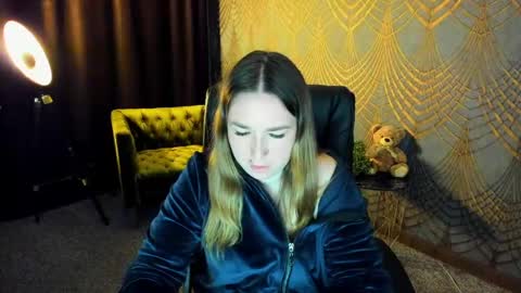 sofii_darling online show from 04.19.26