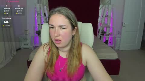 sofii_darling online show from 04.28.26