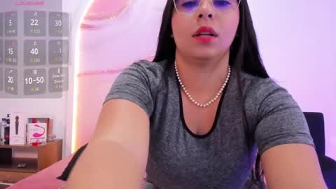 Sofii Lopezz online show from 09.26.25