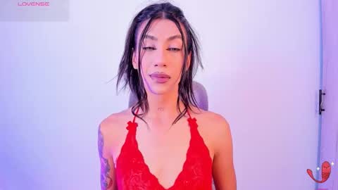 Snapshot of sofiia_grey_ chatting on 11.15.25 Sofi online show from 11.15.25