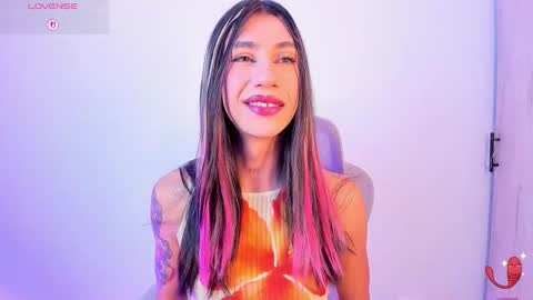 Snapshot of sofiia_grey_ chatting on 11.16.25 Sofi online show from 11.16.25