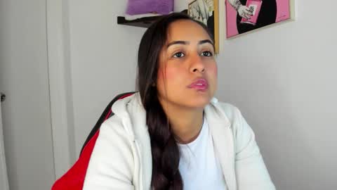 sofiia rodriguez online show from 10.03.25