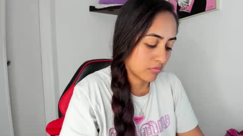 sofiia rodriguez online show from 10.14.25