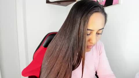 sofiia rodriguez online show from 10.18.25