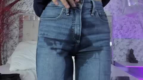 Snapshot of sofimalkova chatting on 02.08.25 Sofi Malkova online show from 02.08.25