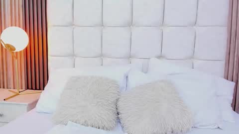 Sofi Malkova online show from 03.04.26