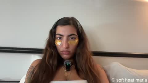 Soft Heat Maria online show from 06.25.26