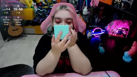 Sofie online show from 09.24.25