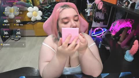 Sofie online show from 04.22.26